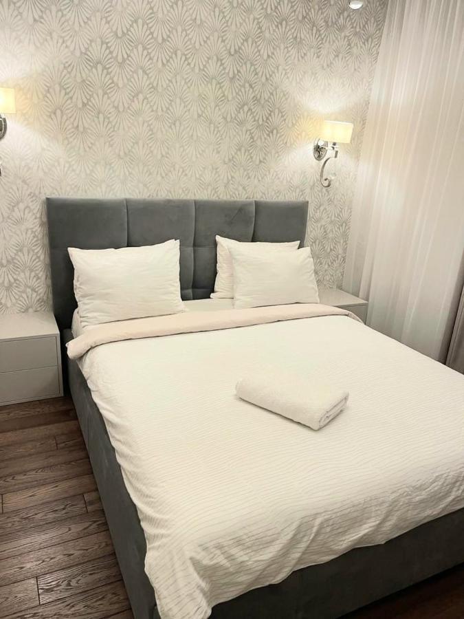 1 Room 60M2 Center Of Obolon Near River Side. 11 Floor Kiew Exterior foto